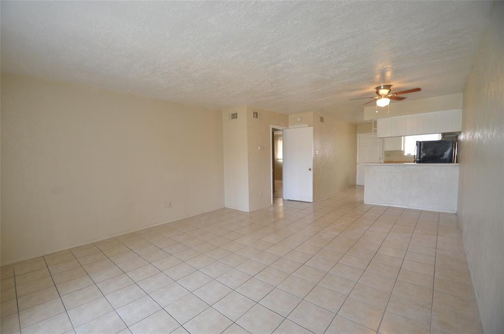 Foto principal - 6305 Westward St