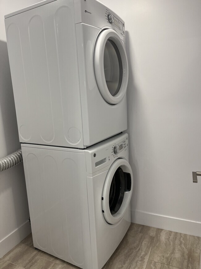 Photo du bâtiment - Hillside Park