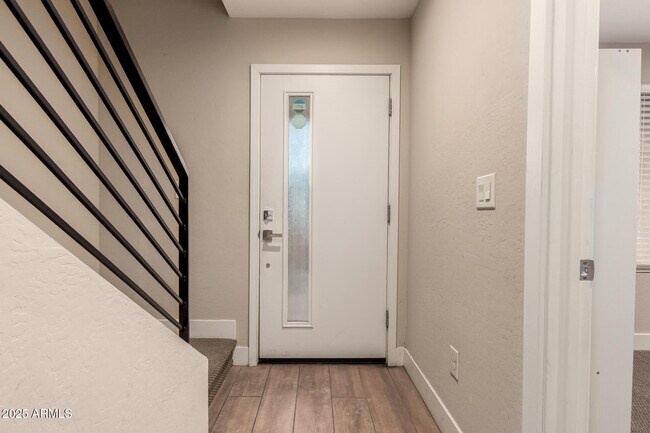 Foto del edificio - 820 N 8th Ave