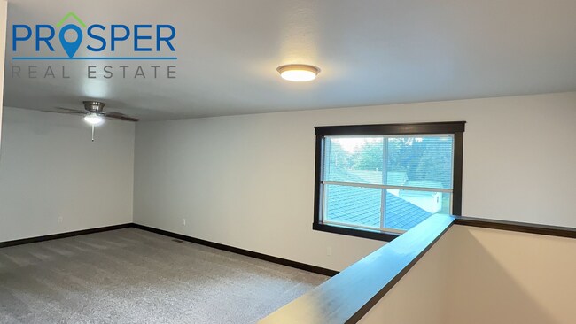 Foto del edificio - TH335X