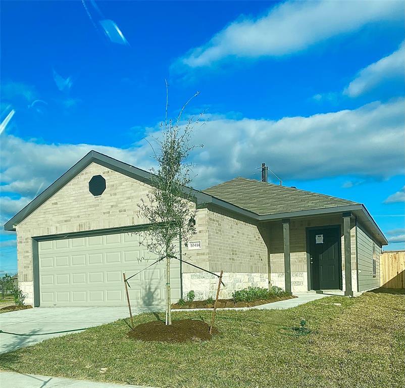 Primary Photo - 10414 Meadow Saffron Dr