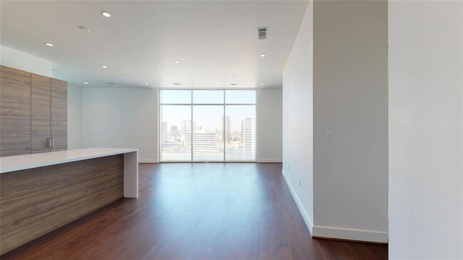 Building Photo - 4521 San Felipe St