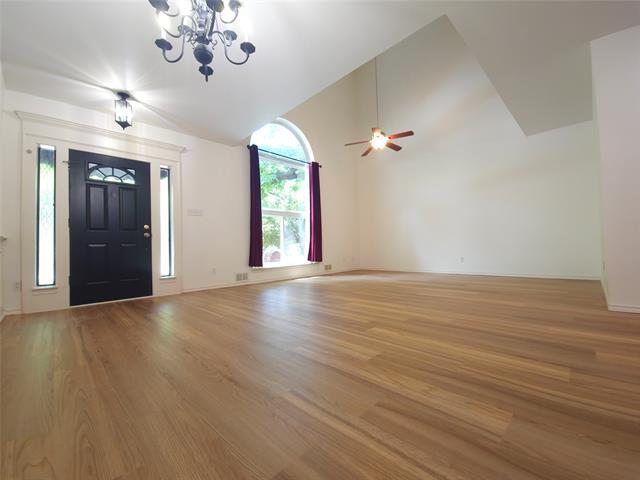 Foto del edificio - 426 W Oak St