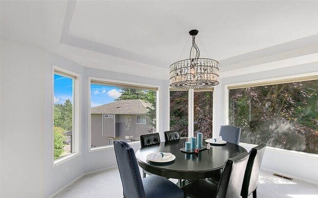 Foto del edificio - Sunny & Bright House for Rent