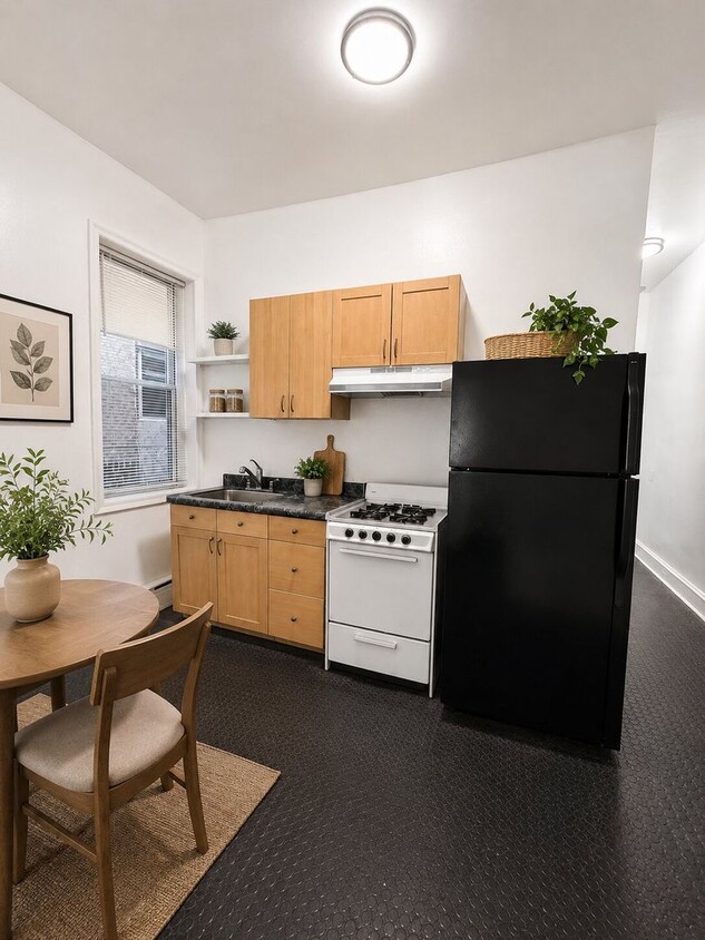 Photo - 7020 Woodland Avenue