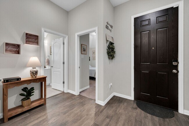 Building Photo - Beautifully Designed Ranch-Style Home in Prime Midlothian Location!