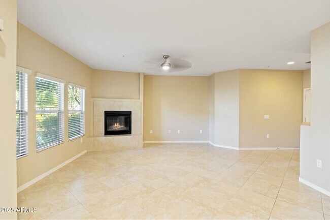 Foto del edificio - 33575 N Dove Lakes Dr