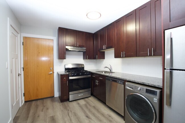 Foto del edificio - 725 St Johns Ave