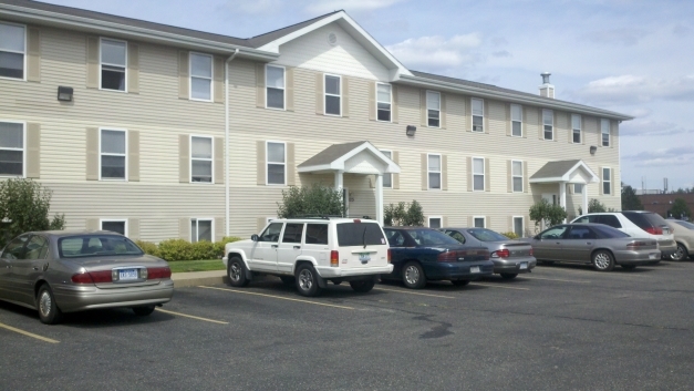 Primary Photo - Pine Lake Village Apartments