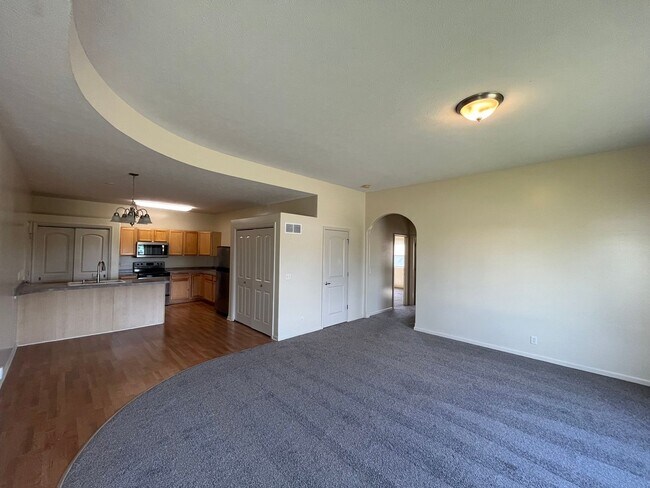 Foto del edificio - 7200 Whitewater Ln