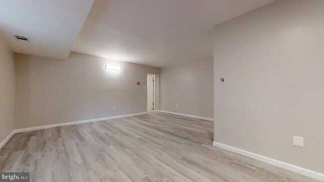 Foto del edificio - 3222 S 28th St
