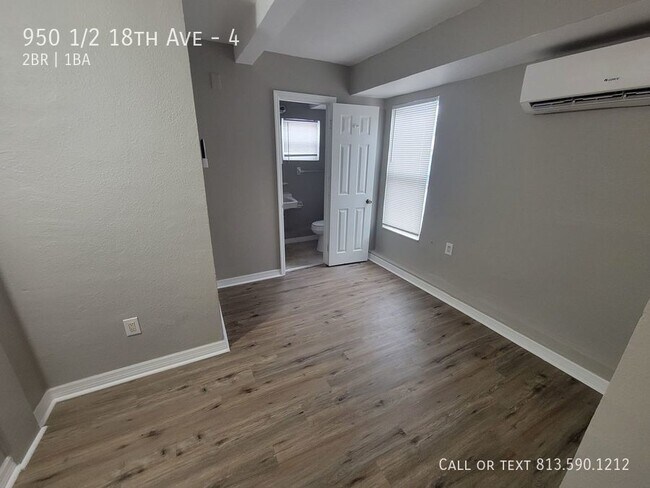 Building Photo - Quaint St. Pete Apartment