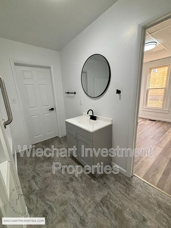 Foto del edificio - 933 W Wayne St