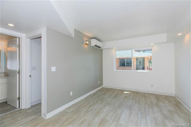 Building Photo - 910 Wiliwili St