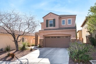 Building Photo - 10625 Mt Jefferson Ave