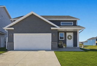 Building Photo - 6713 Samuel Dr