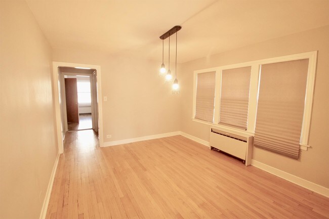Foto del edificio - 4954 N Leavitt St