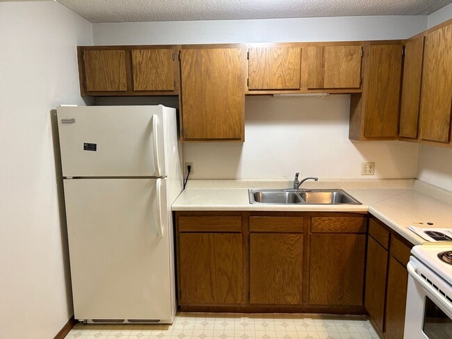Interior Photo - Key City Group, LLC (BT)
