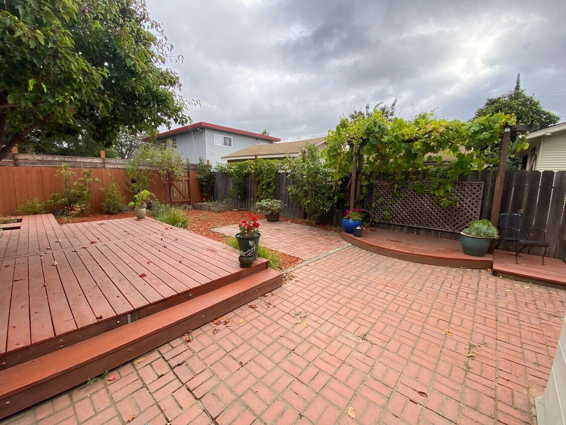 Foto principal - Advent - Low Deposit Bright Home W/ Laundr...