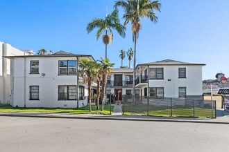 Building Photo - 1518 Laurel Canyon Blvd