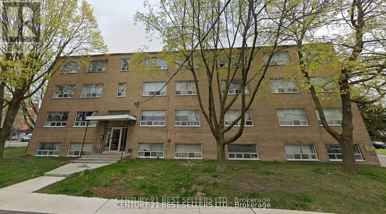Primary Photo - 105-105 Twenty Fifth St