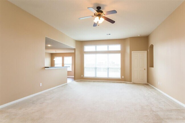 Building Photo - 17302 Cricket Mill Dr