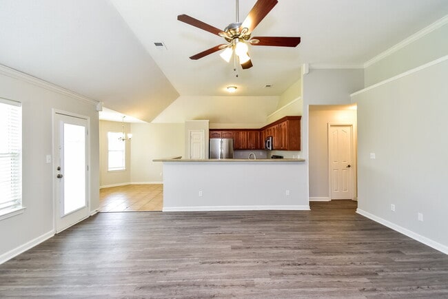 Building Photo - 2848 Pinnacle Dr