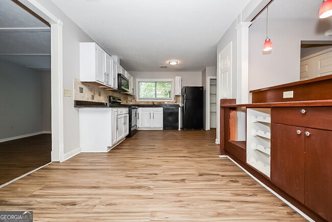 Building Photo - 6208 Crow Ct