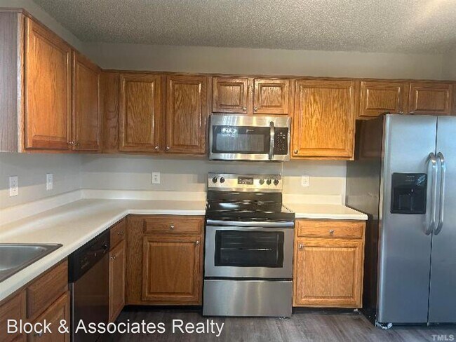 Building Photo - 3 br, 2 bath House - 906 Willow Ridge Drive