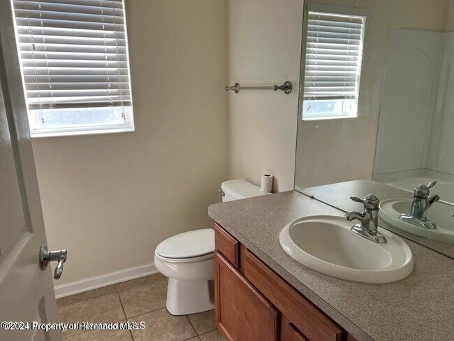 Building Photo - 855 Sea Holly Dr