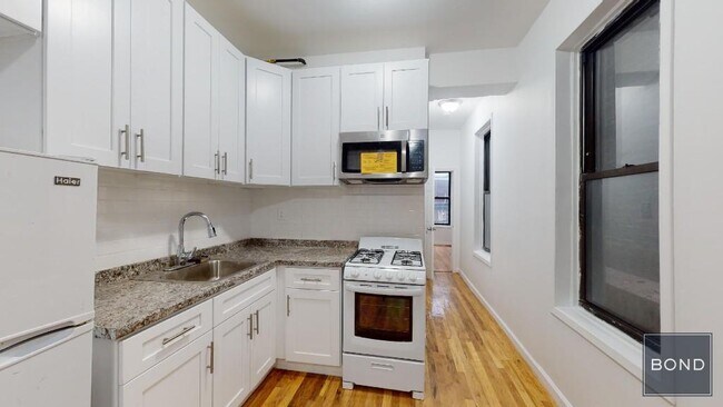 Foto del edificio - 139 W 28th St