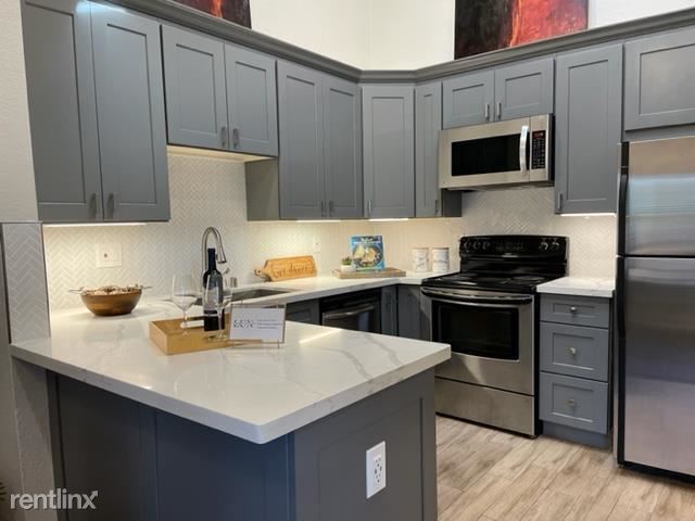 Foto del edificio - 2 br, 2 bath Condo - 611 La Maison Dr