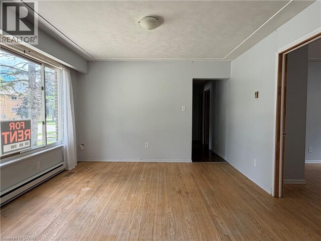 Building Photo - 379 Holly St