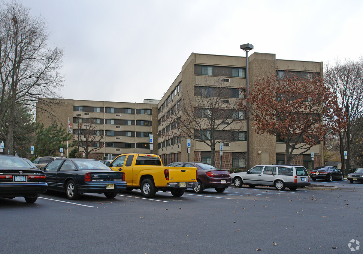 Foto del edificio - Lindenwold Tower