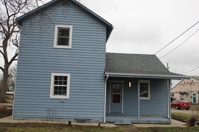 Foto del edificio - 9387 Mink St SW