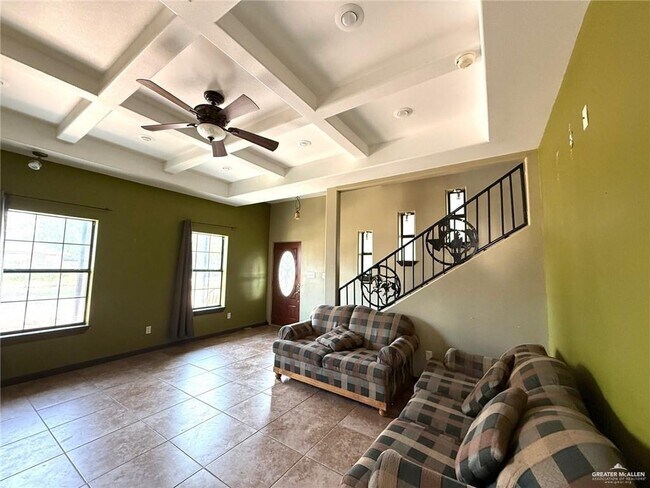 Foto del edificio - 11 Moorefield Rd