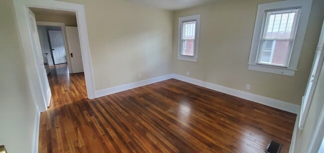 Den (front room) - 2401 Spring Garden St