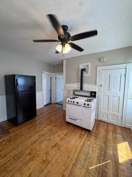 Foto del edificio - 52 Canton St