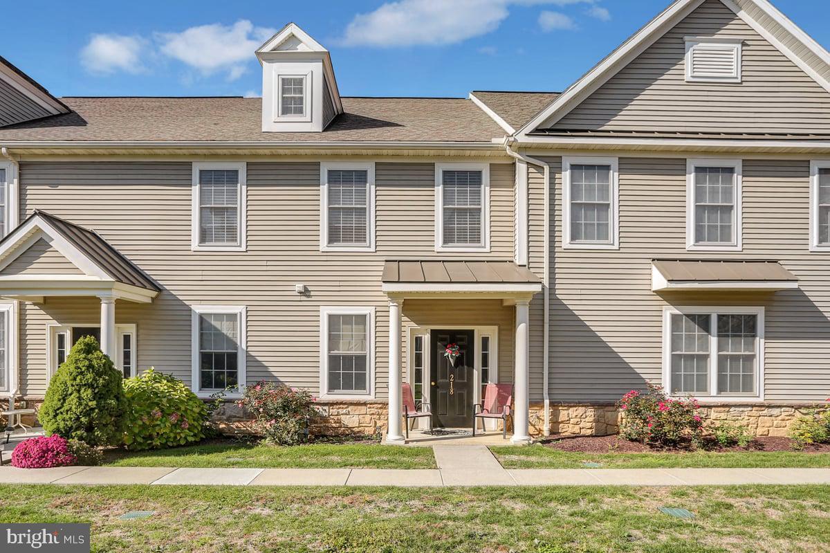 218 Springmont Dr, Wyomissing, PA 19610 Townhome Rentals in