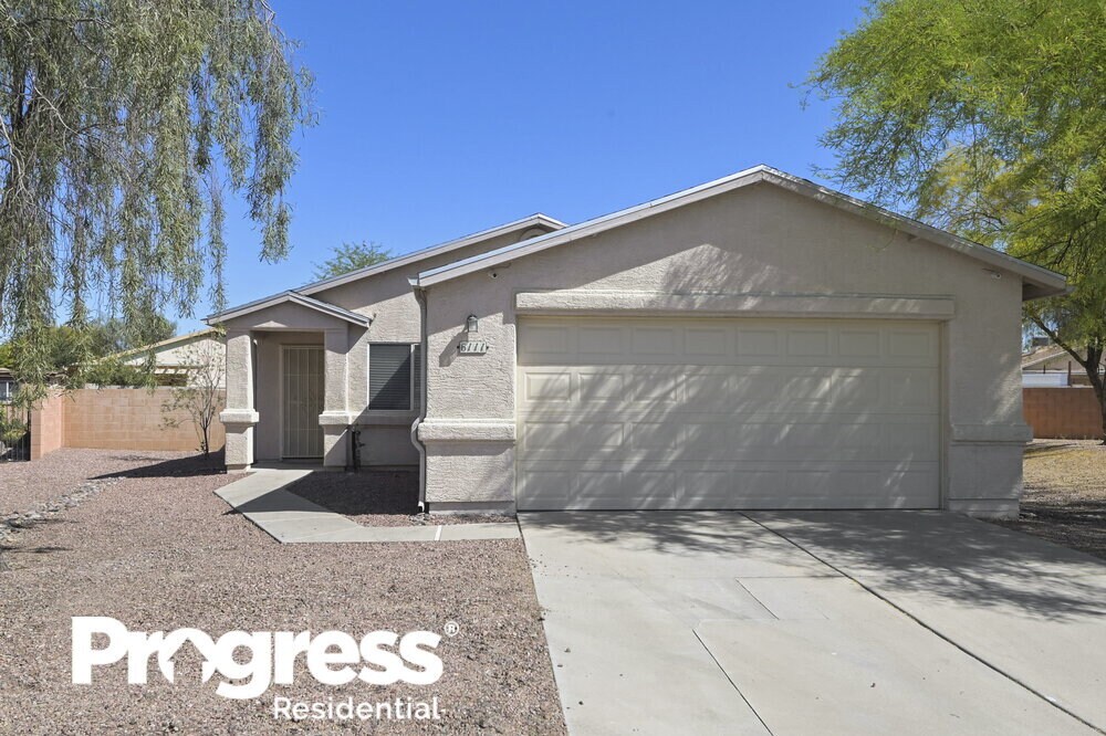 6111 N Samantha Grove Dr, Tucson, AZ 85741 House Rental in Tucson, AZ