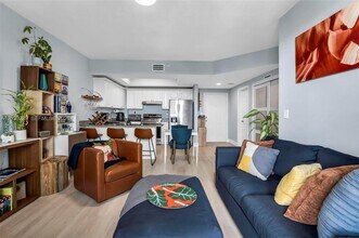 Building Photo - 3500 Coral Wy
