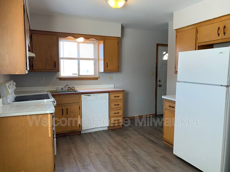 6747A N 75th St, Milwaukee, WI 53223 Condo for Rent in Milwaukee, WI