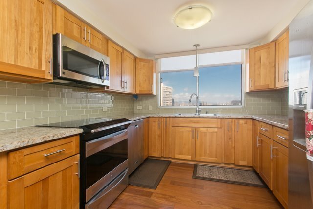 Foto del edificio - KAPIOLANI 2 Bedroom - Spacious and Bright ...