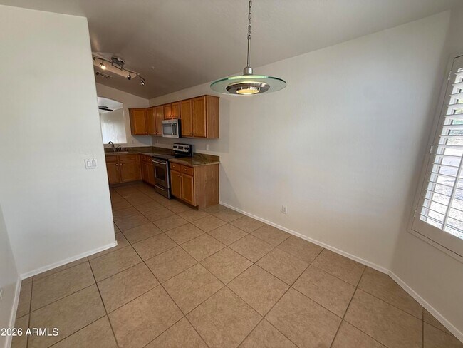 Building Photo - 10534 E Star of the Desert Dr