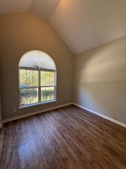 Foto del edificio - 2162 Sylvan Lake Dr