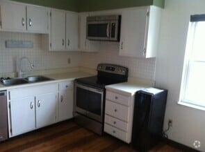Building Photo - 1070 Cedargate Dr