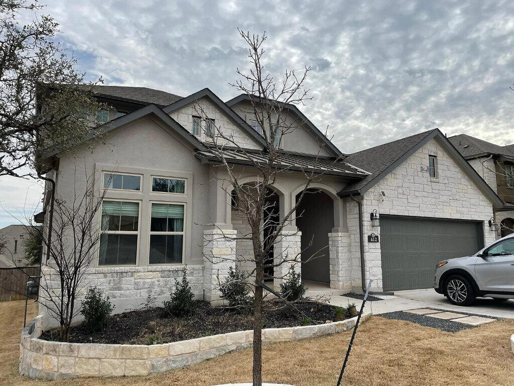Primary Photo - 412 Fair Oaks Dr