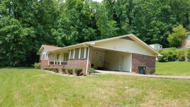 Foto del edificio - 129 White Oak Dr