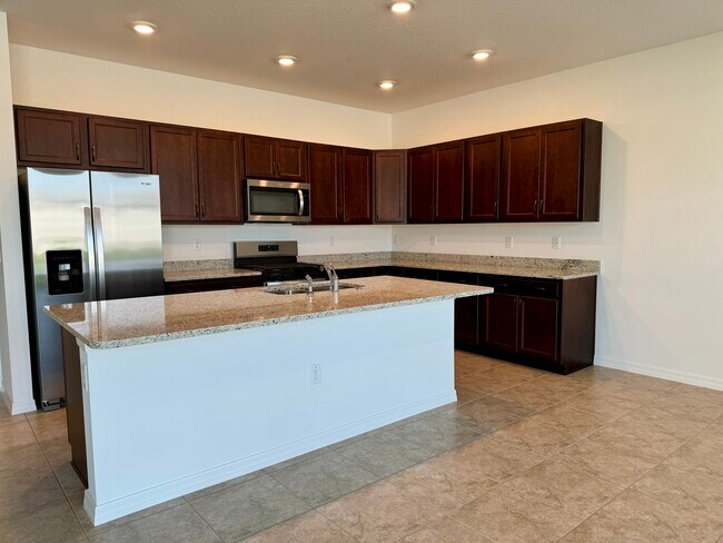 Foto del edificio - 5670 SW 77th Ave