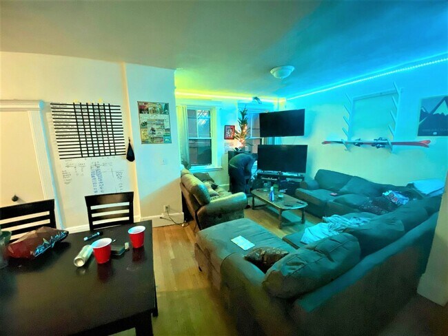 Foto del edificio - 435 Park Dr